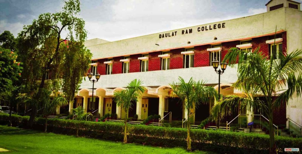 Top Commerce Colleges in India